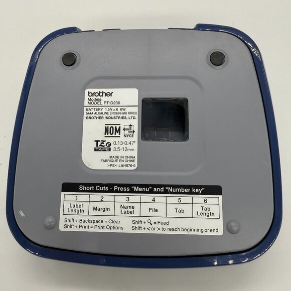 BROTHER P-Touch PT-D200G Desktop Label Maker For Home & Office - Picture 3 of 5